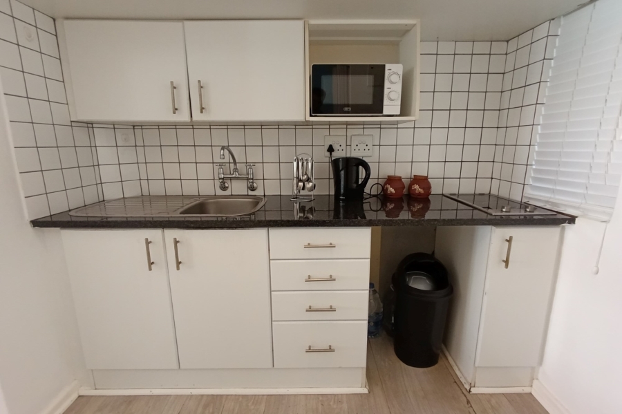 To Let 0 Bedroom Property for Rent in Mouille Point Western Cape